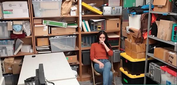  Creepy Mall Police Fucking a Young Lady Thief in His Desk - Teenrobbers.com